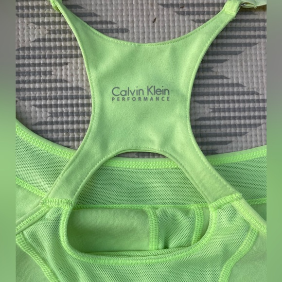 Calvin Klein Performance Tank - Picture 4 of 6